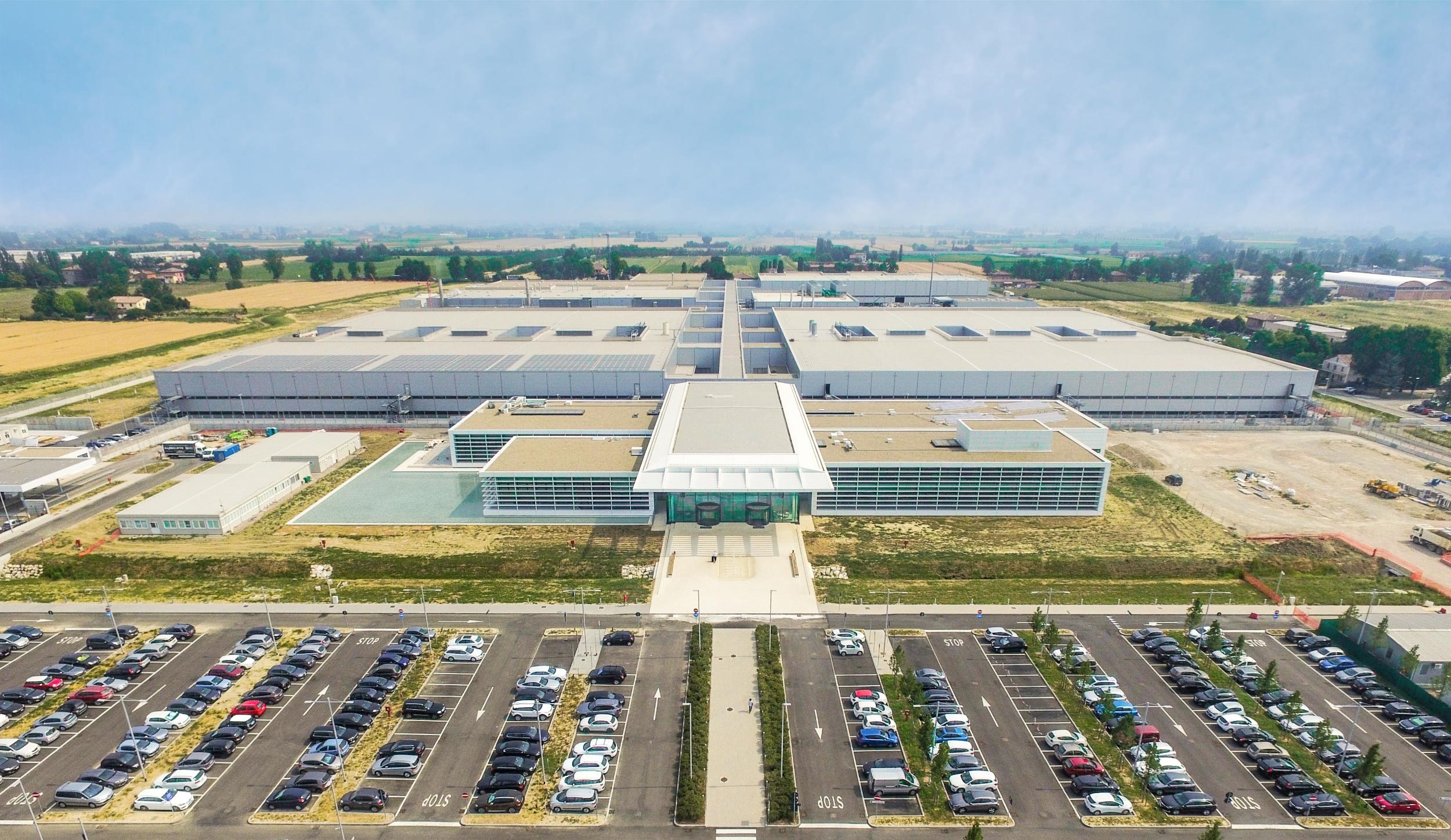 INWIT and Philip Morris join forces to develop Industry 4.0 INWIT INWIT and Philip Morris join forces to develop Industry 4.0 INWIT